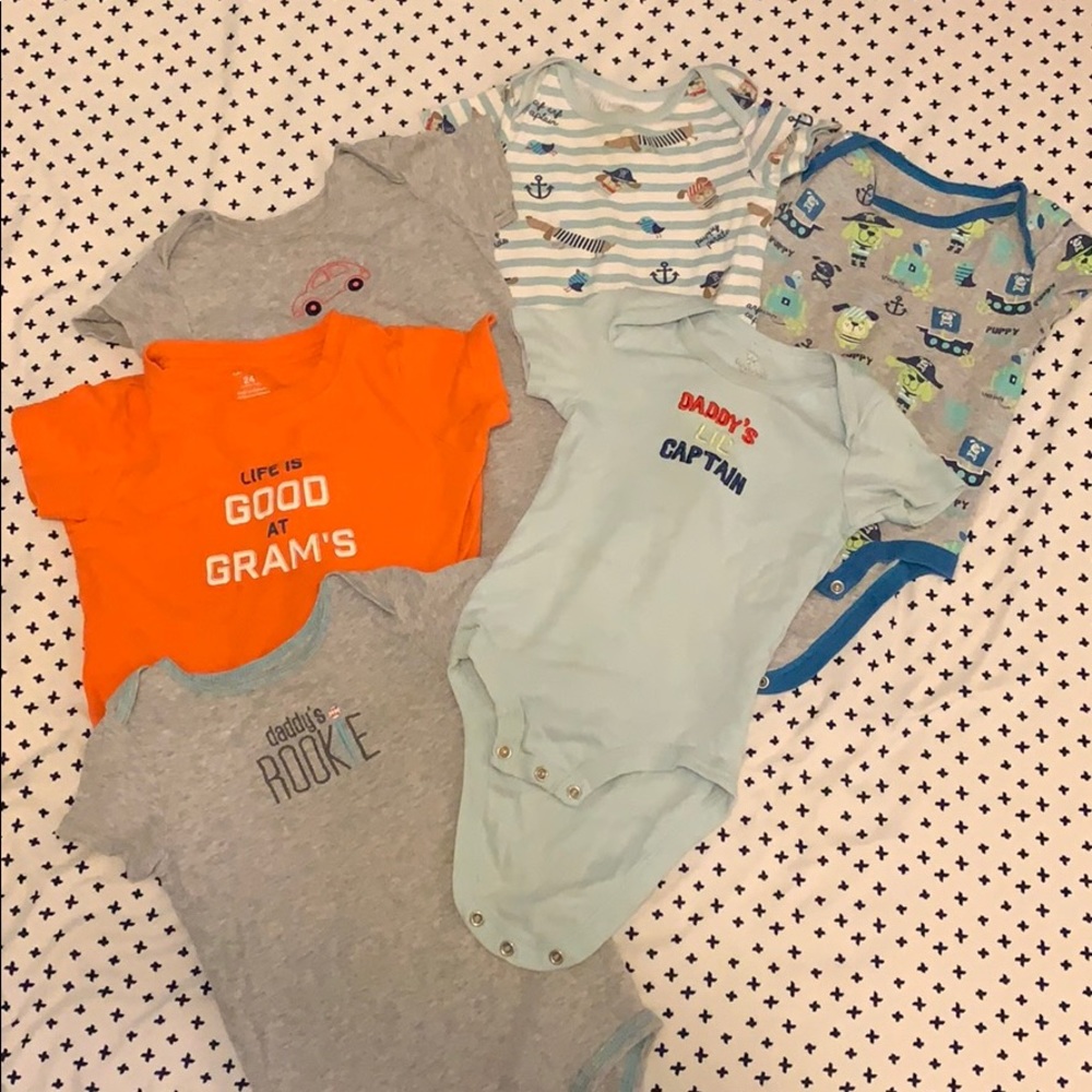 6 pcs set short sleeve onesies 🧡💙🎉